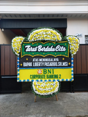 Papan Bunga Duka di Sindangkasih